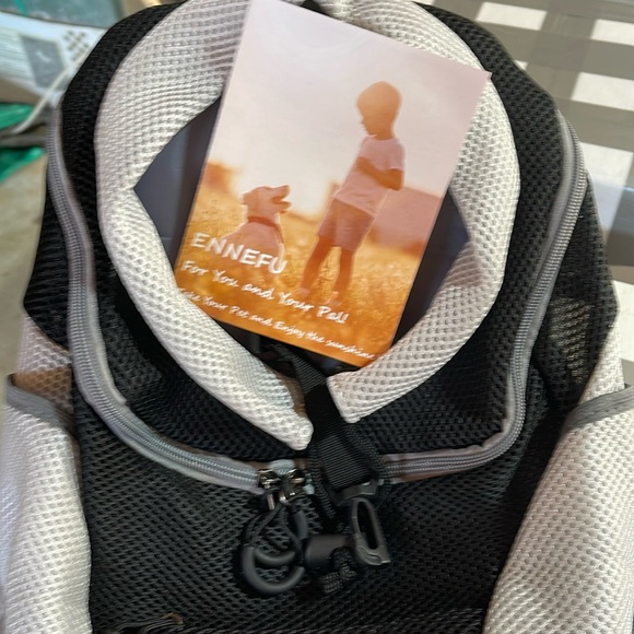 BNWT Ennefu front or back dog carrier for medium dog - Picture 1 of 3